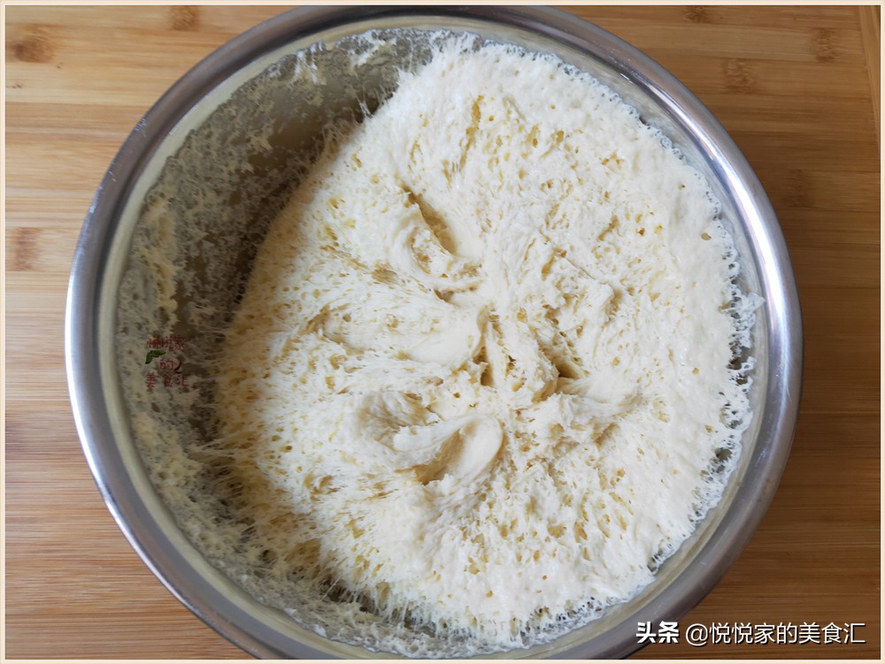 烤面包底部开裂什么原因,烤面包温度高了会不会开裂