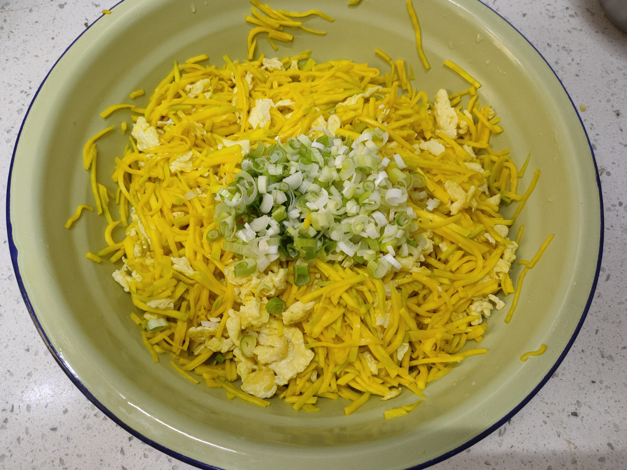 饺子素馅怎样做鲜美多汁,适合秋天吃的素馅饺子