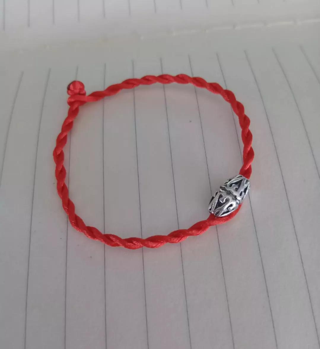 为什么红色能辟邪本命年穿红色,本命年不能穿红可以戴什么首饰