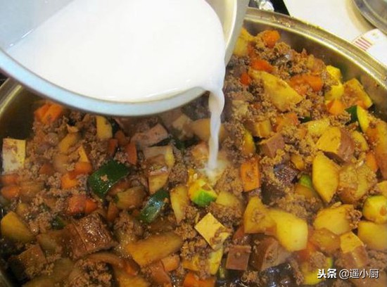 炒菜勾芡注意事项,炒菜勾芡的技巧讲解