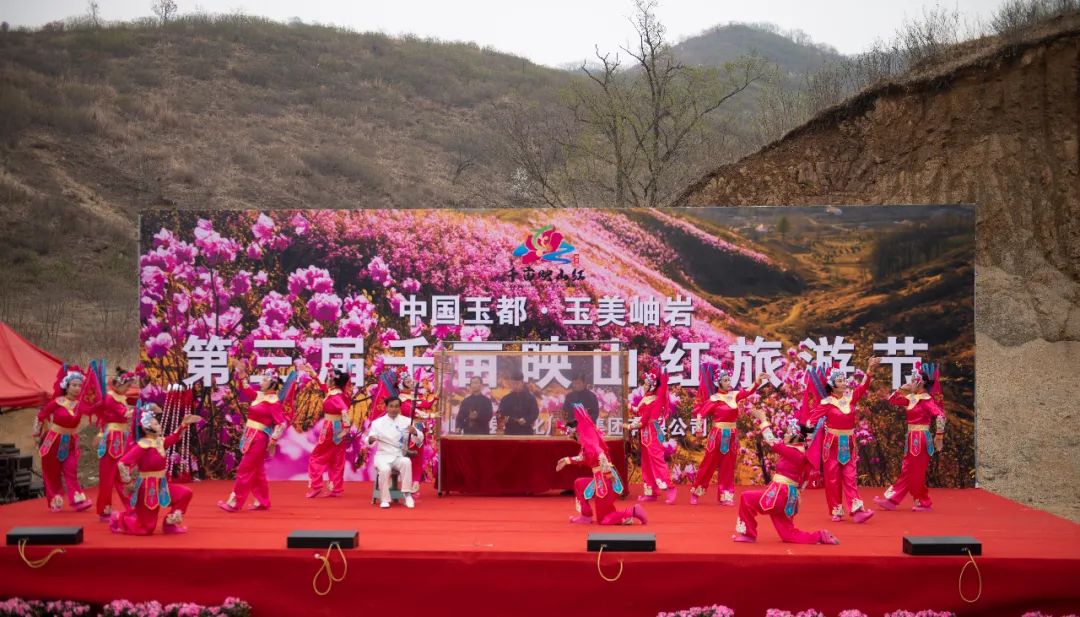 中国玉都岫岩映山红景区,岫岩黄岭子千亩映山红景区等你来