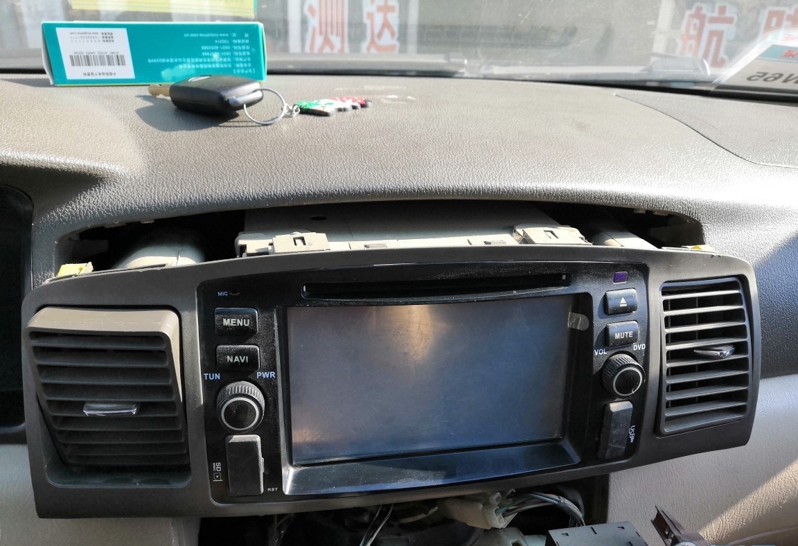 老款比亚迪F3导航是12V还是24V,比亚迪f3大屏导航怎么换