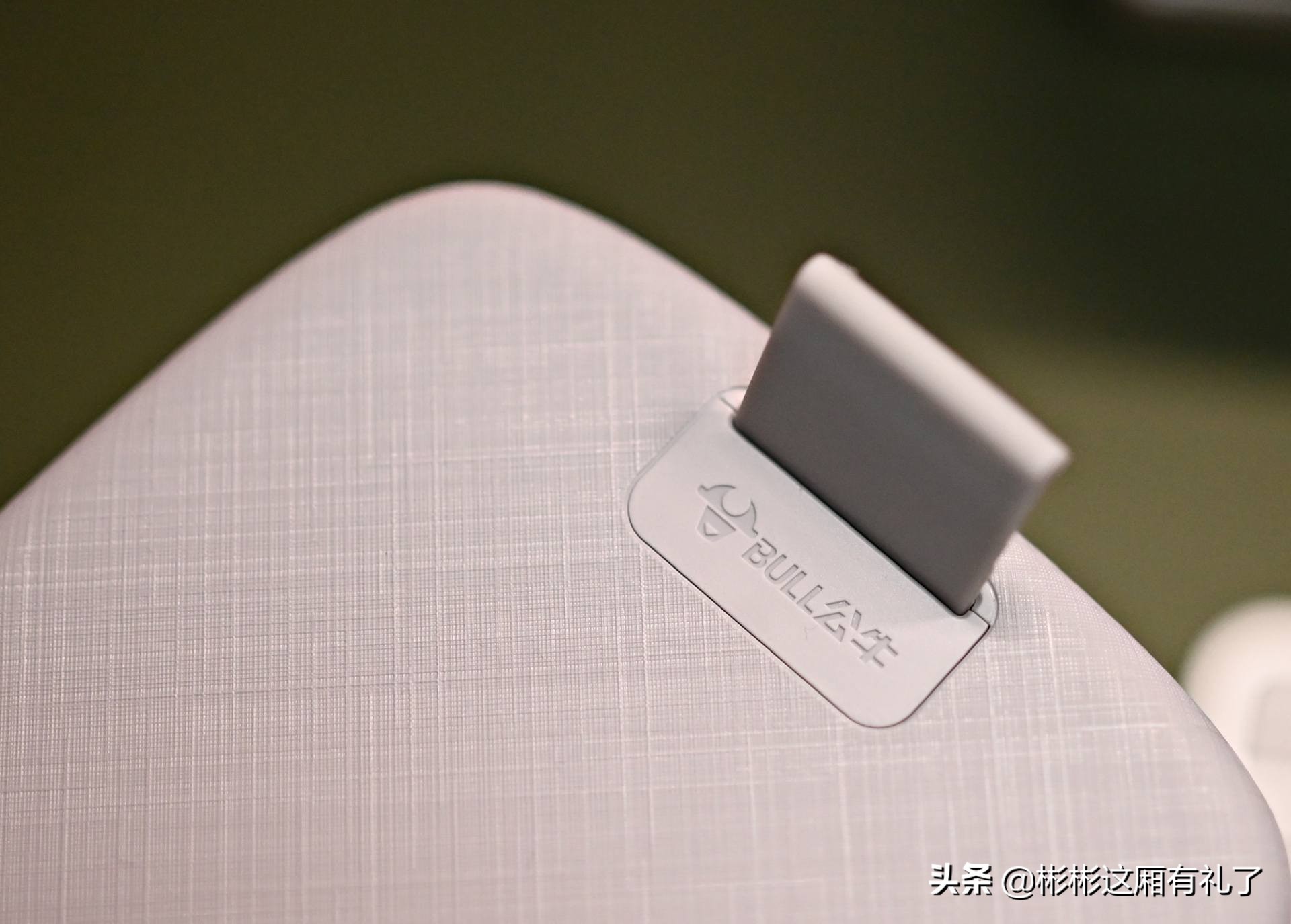 一根线都没有的终极桌面，M1版iMac配件分享（一）