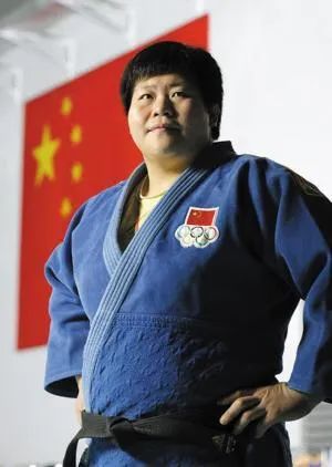 奥运冠军退役后都干什么了,奥运冠军退役后国家给分配工作吗