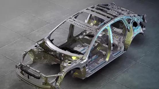 3.0T的“雅阁”若27万起售，你还会选择宝马3系吗？