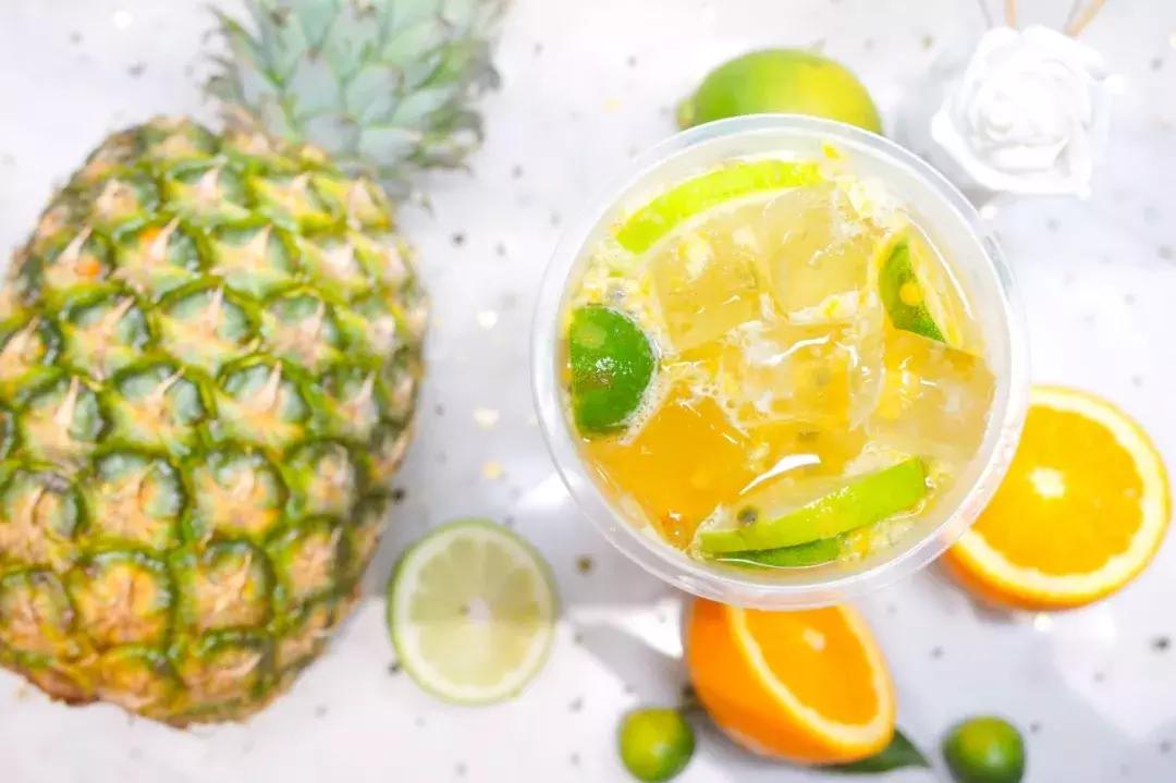 拥有台式小清新的茶饮咖啡结合所,很多人都点这杯……