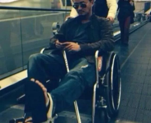 吴京戒赌镜头,赌侠2002张家辉吴京