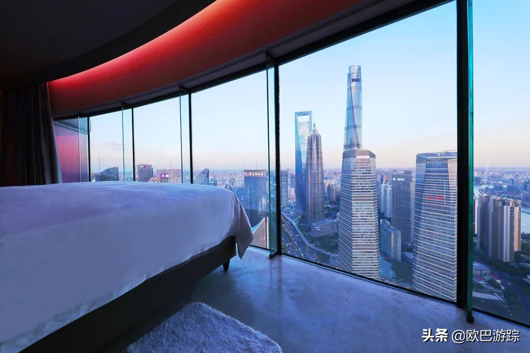 上海东方明珠塔里藏了一个酒店,你知道东方明珠有个酒店吗