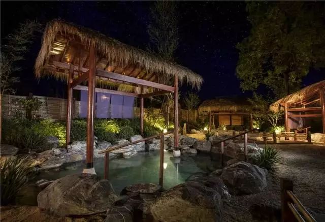 青城山打卡地隐遇谷私汤温泉民宿,青城山雅上一宿温泉酒店是真温泉