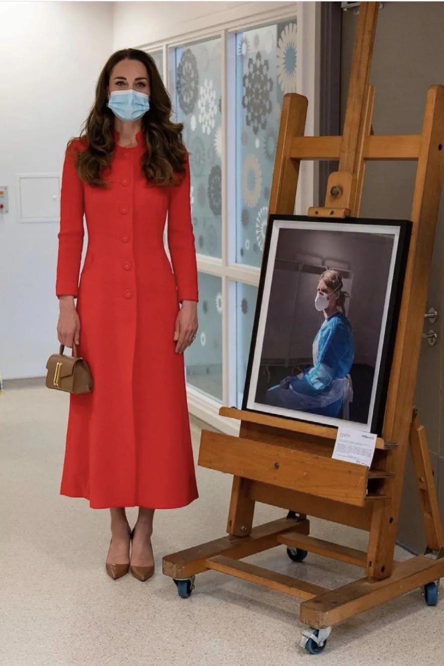 凯特王妃新上手的“千元级”手袋，什么来头？