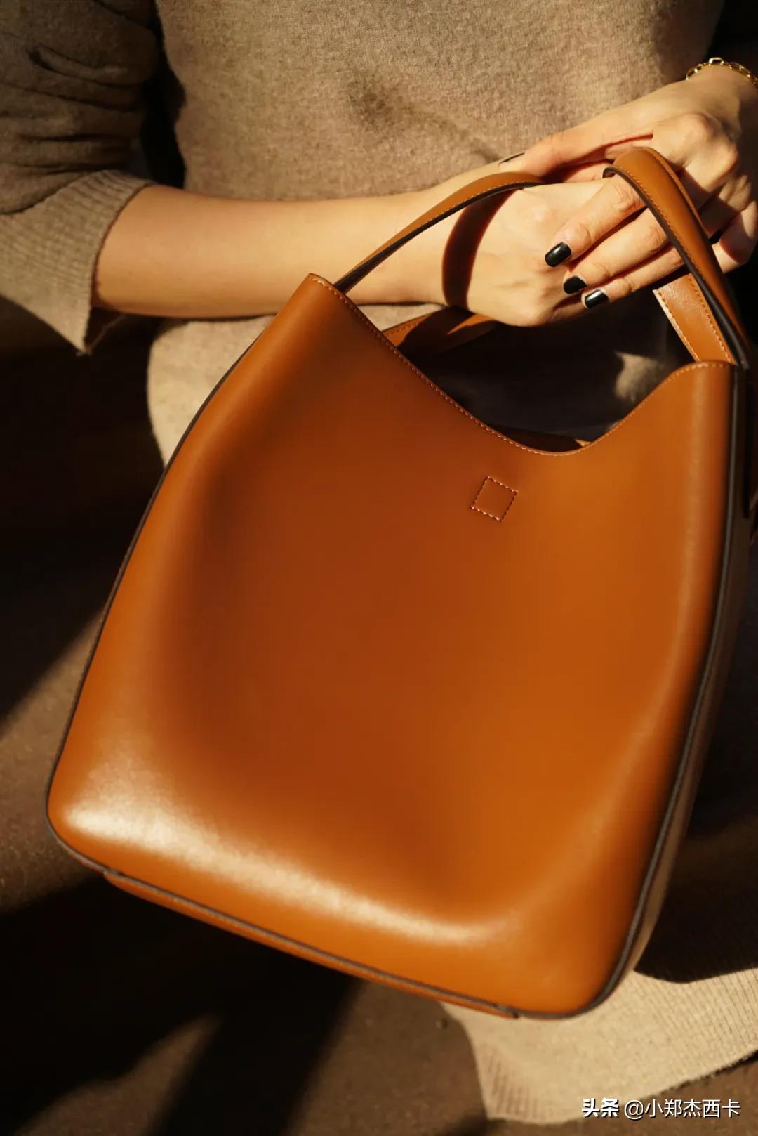 一个包能当两个包用,一个包就可以买的商务车