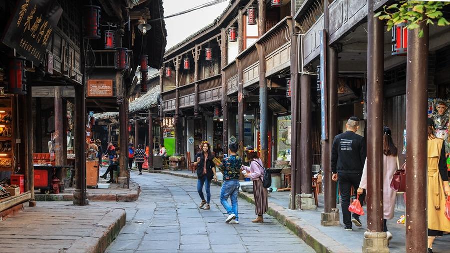 黄龙溪古镇有哪些景点,黄龙溪古镇依山傍水