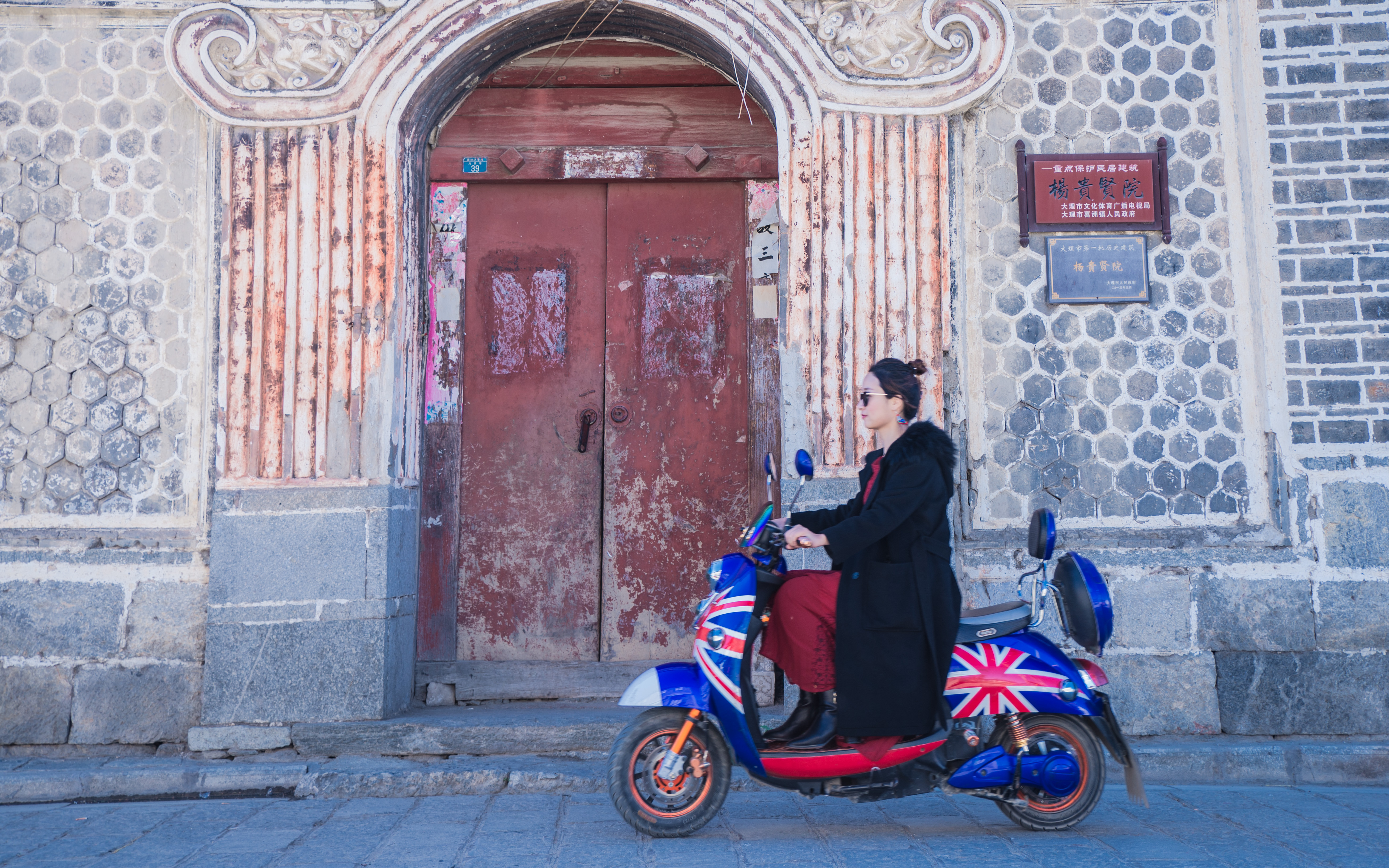 第一次来大理晚上可以去哪里玩,去大理玩最省钱的攻略