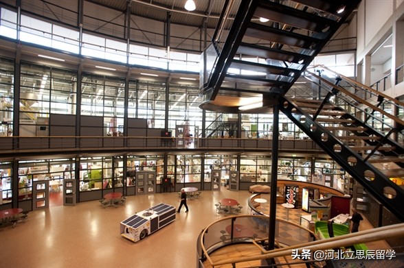 荷兰留学就业前景怎么样,荷兰留学费用有哪些