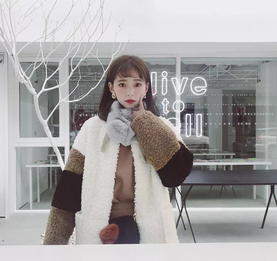 冬天戴围巾欧美,冬天围巾这样系百搭时尚