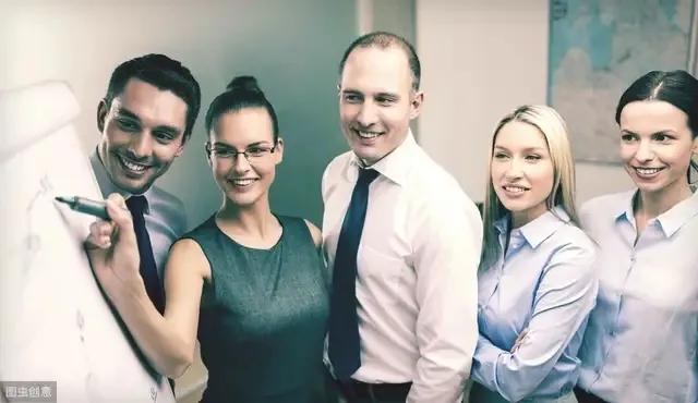 想创业，还不知道做什么的朋友有福了，月入三十万没有问题