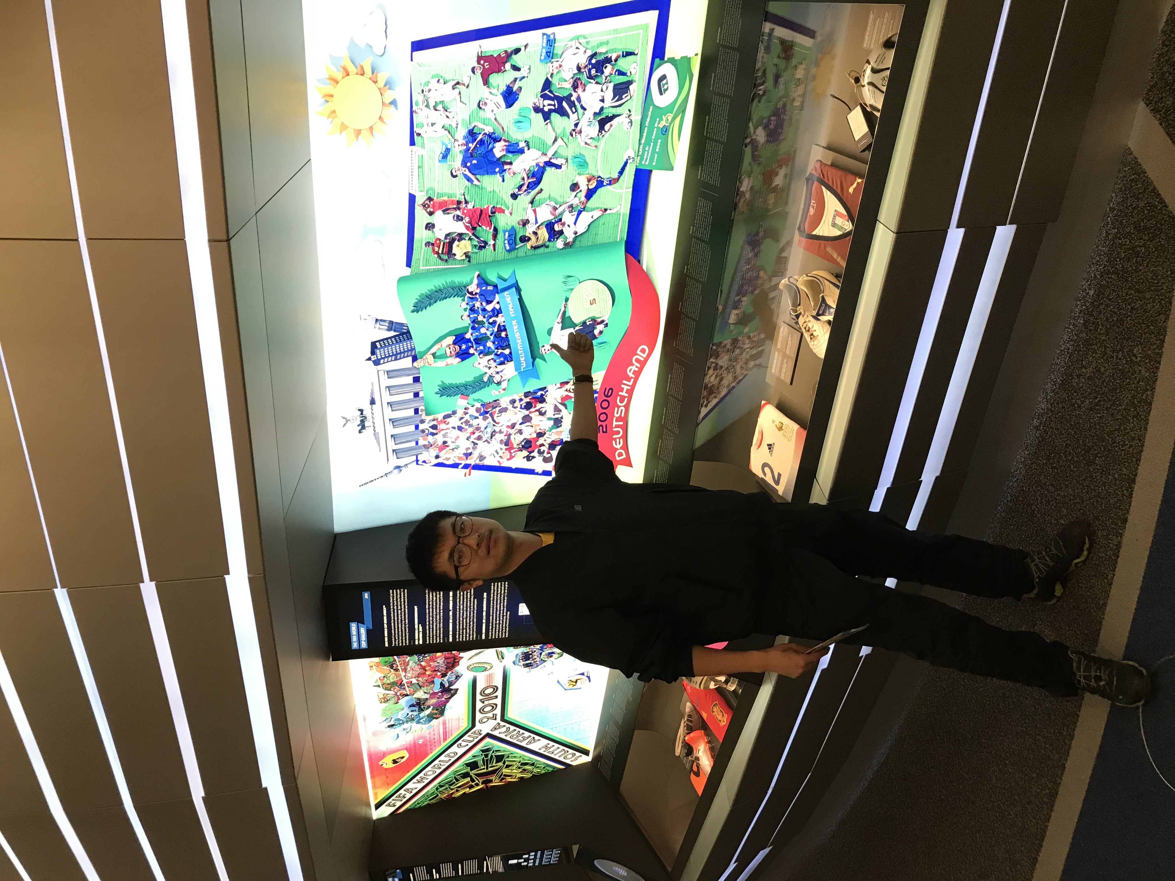 瑞士苏黎世博物馆大力神杯,苏黎世博物馆大力神杯