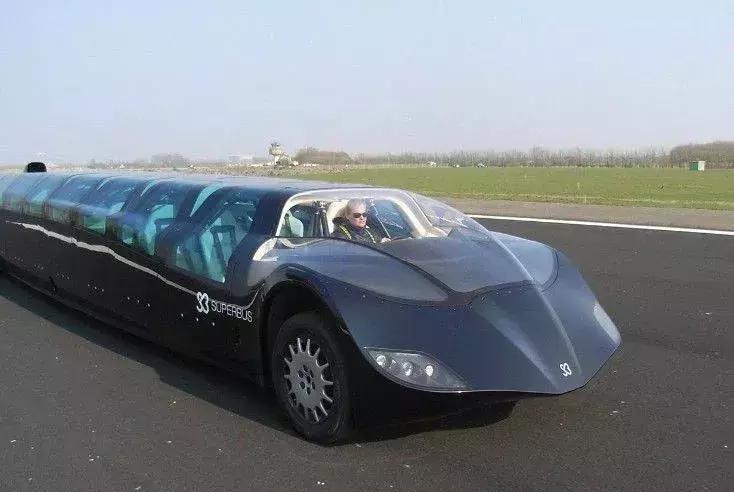 迪拜跟沙特谁有钱,迪拜到底有多有钱