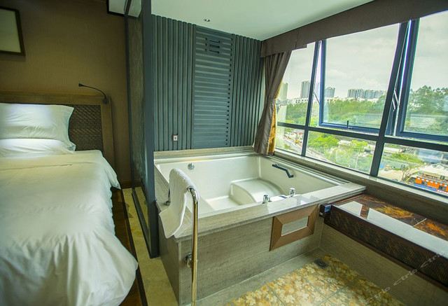 广州适合亲子游的酒店推荐,泰国风情酒店推荐