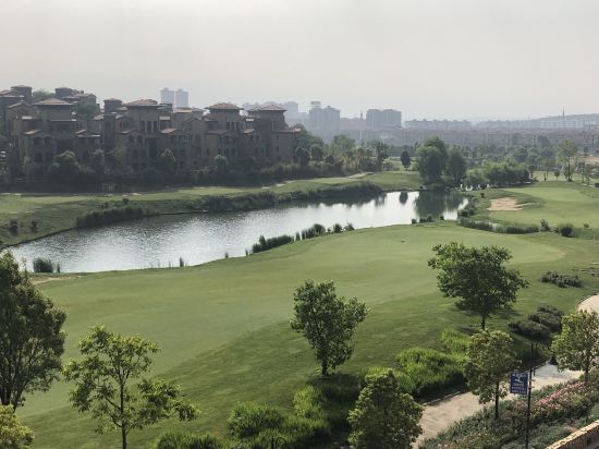 曲靖金麟湾温泉度假酒店别墅,曲靖金麟湾温泉酒店电话