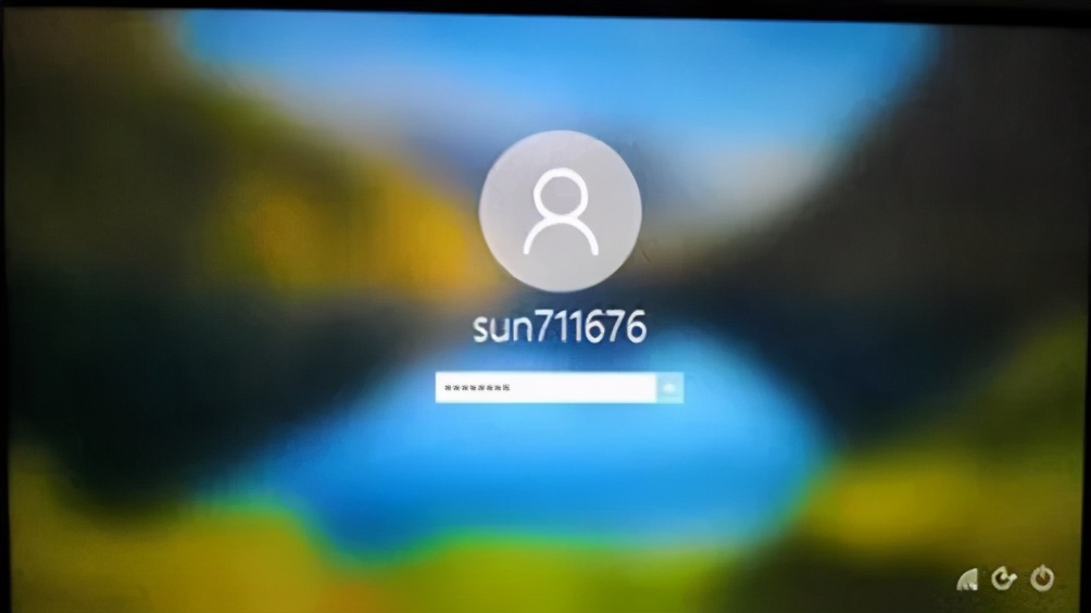 电脑显示模糊要怎么处理win10系统,做了新系统显示字体怎么模糊