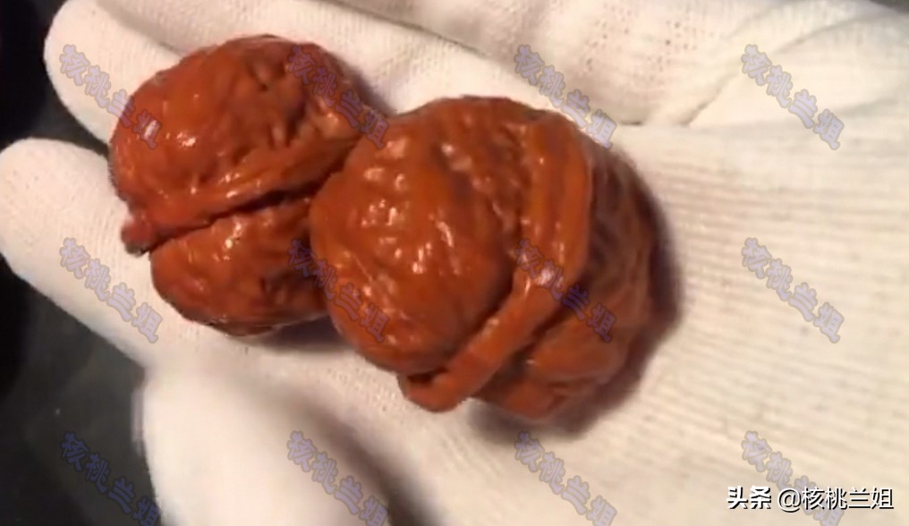 文玩核桃脐黑,文玩核桃上油刷还是干刷