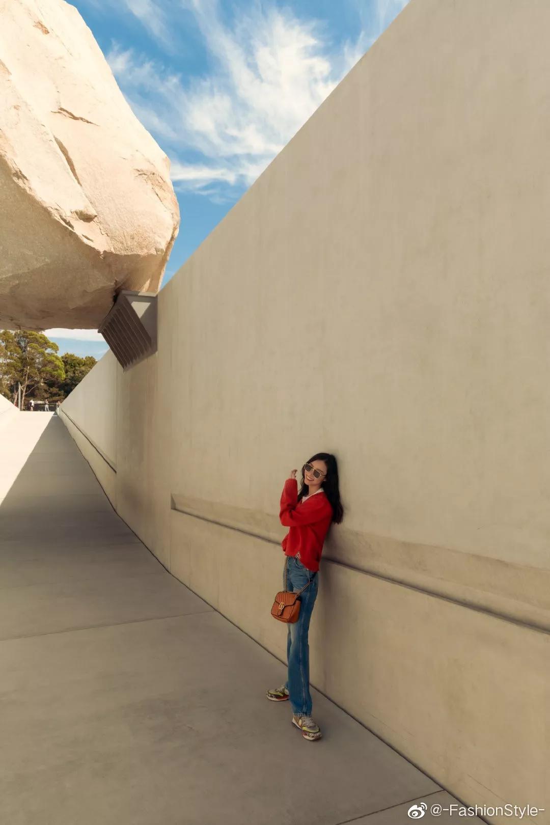 哪个女明星日常衣品最好,最近女明星衣品