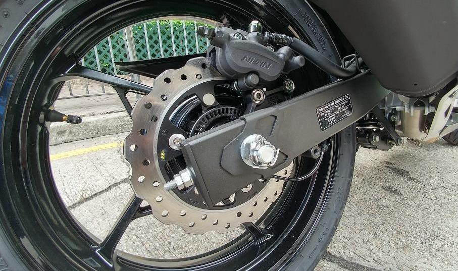 赛600与川崎400的对比,黄龙600和川崎400哪个值得入手