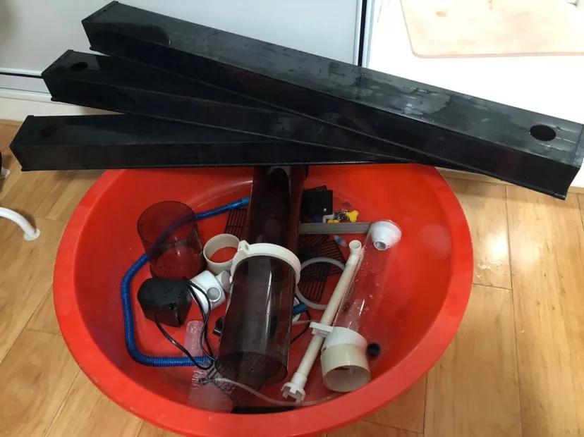 顶滤鱼缸怎样改成底部过滤,养鱼老道底滤改造