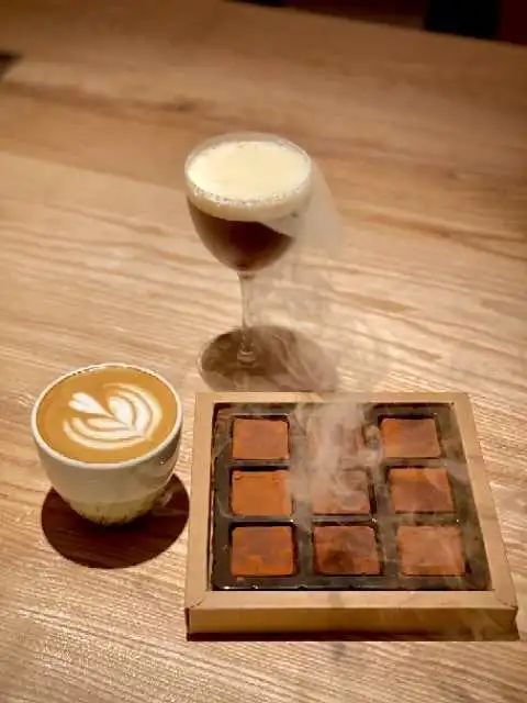 贵阳喷水池附近夜市在哪里,贵阳夜市小吃一条街喷水池