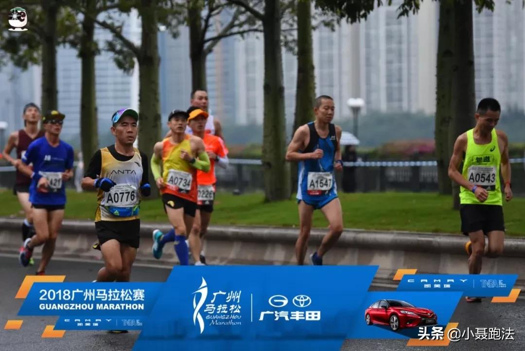 脚底起的水泡怎么样才能快速好,脚底有一个小水泡该怎么处理呢