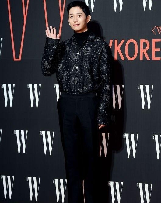 韩国金喜善演唱会开场秀,韩国金喜善出席活动图