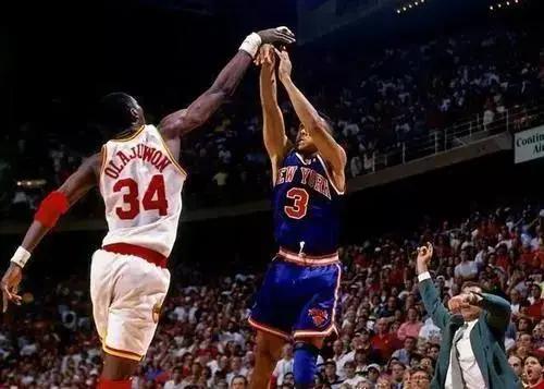 NBA纪实连载44:主宰94总决,乔丹不服者神经刀斯塔克斯是个疯子