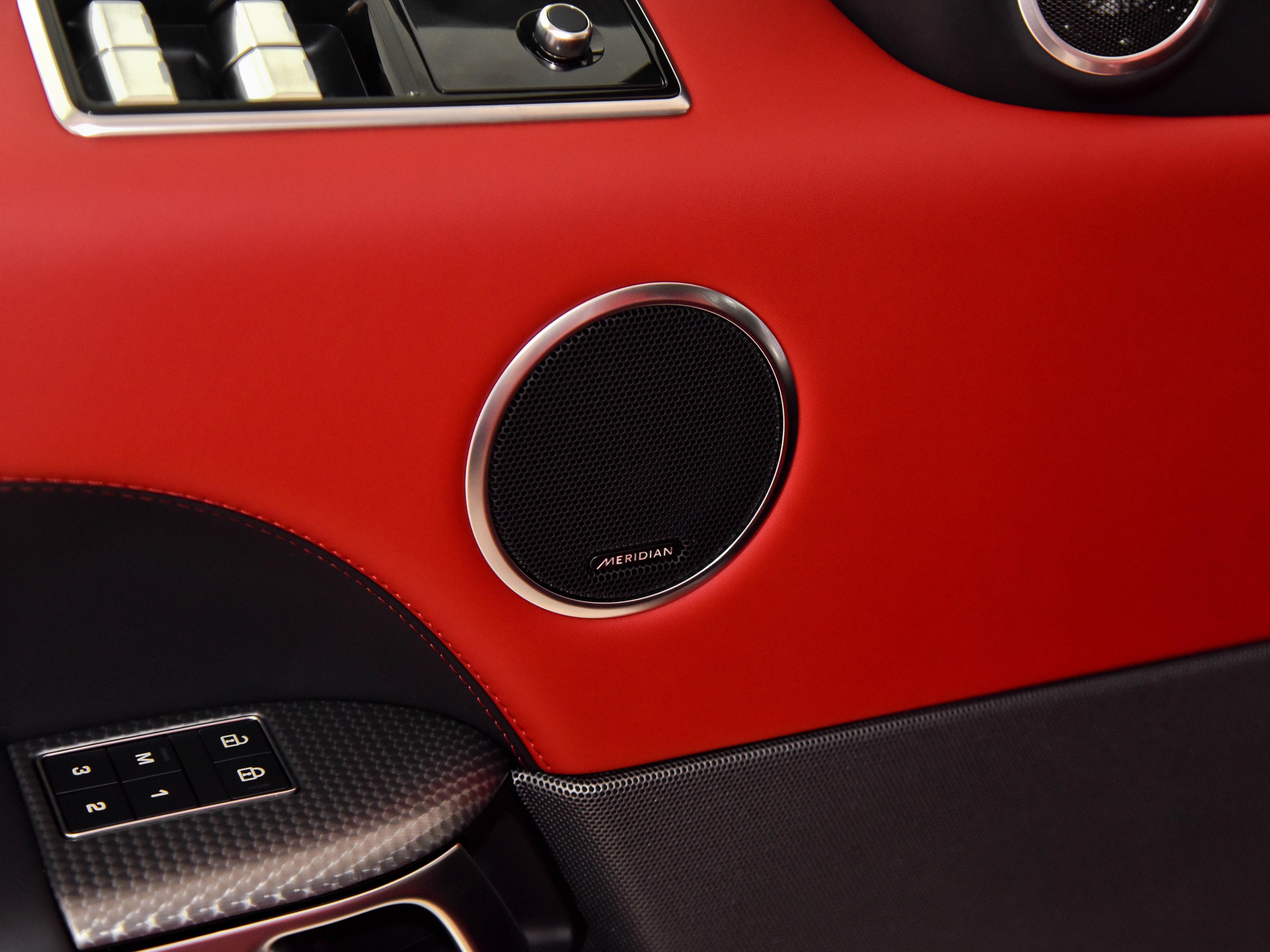 路虎揽胜长轴七座suv测评,带低速四驱的suv排名