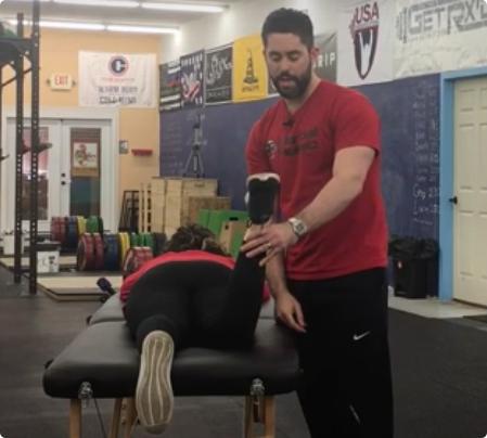 深蹲屁股向一边歪怎么解决,深蹲骨盆偏移都有哪些原因