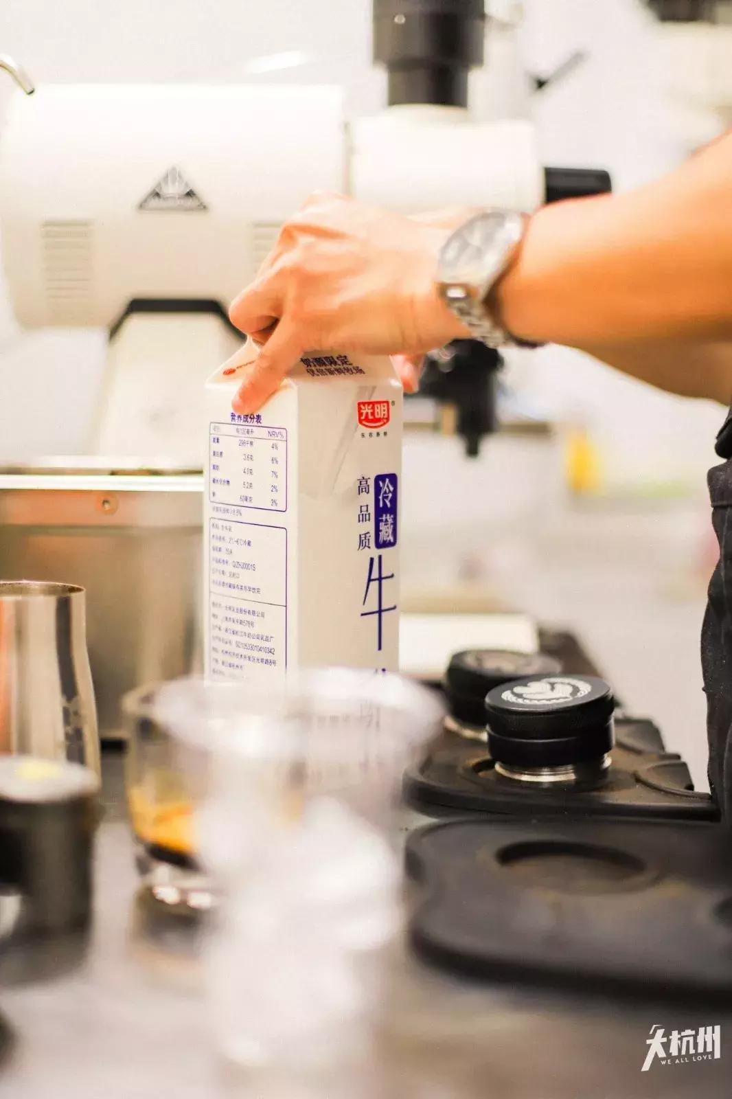 嘈杂闹市里的无声世界,全杭州最安静的小店!超治愈~