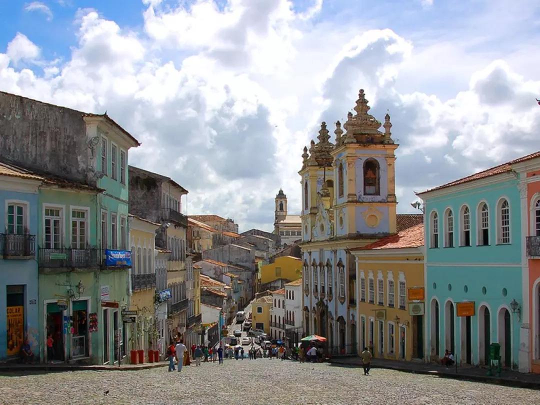 巴西灯具五金,巴西灯饰市场