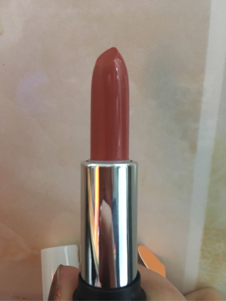 国产彩妆哪个牌子好用又便宜,这些平价国货彩妆贫民窟女孩必入