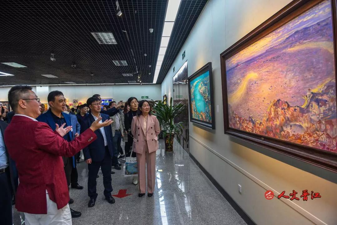 画笔寄乡思|潮起晋江——张及时油画艺术展在晋江开幕