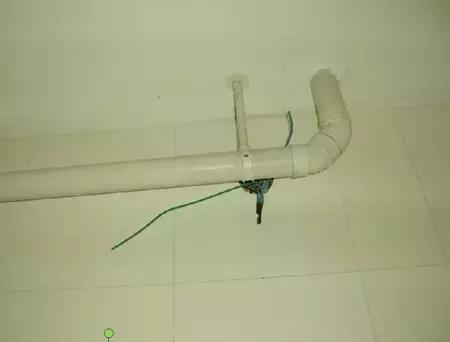 老电工教你看懂电路技巧,老电工教你电工知识380伏带电作业