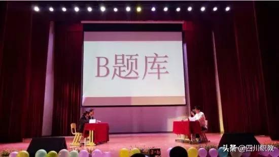 中学生面部彩绘,高校手绘