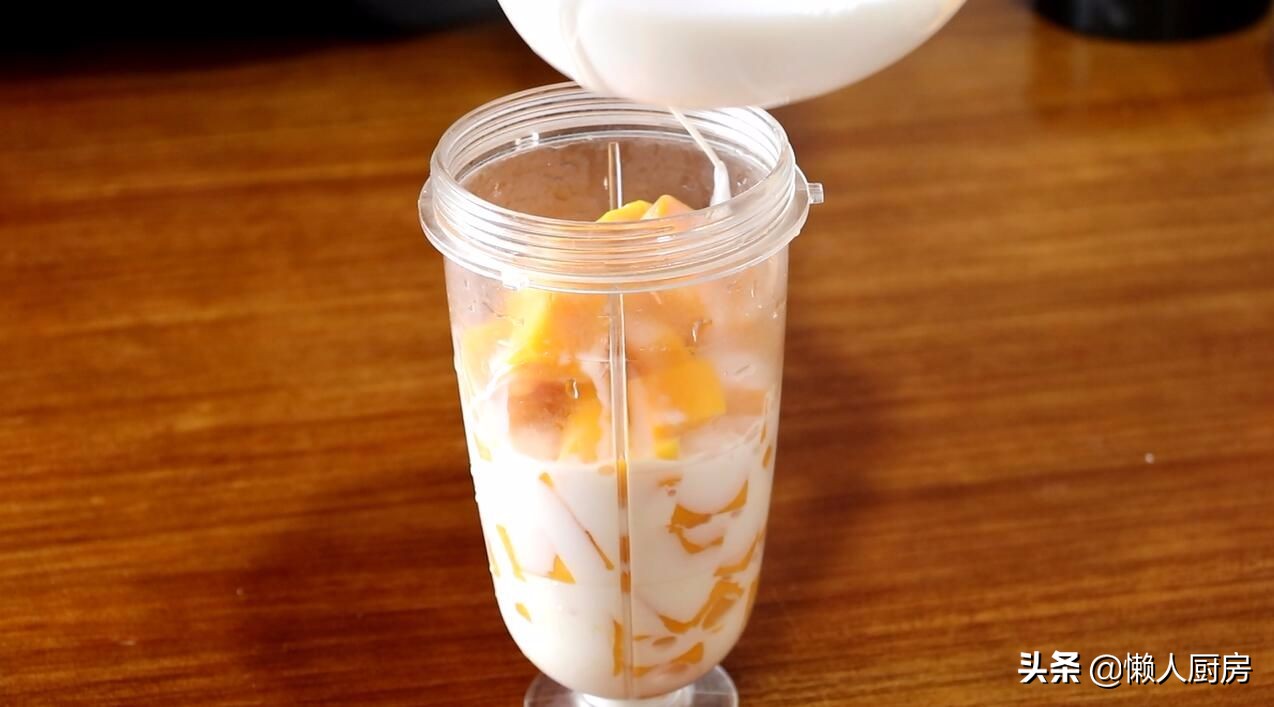 不用烤箱教你做慕斯蛋糕,不用黄油的慕斯蛋糕的家常做法