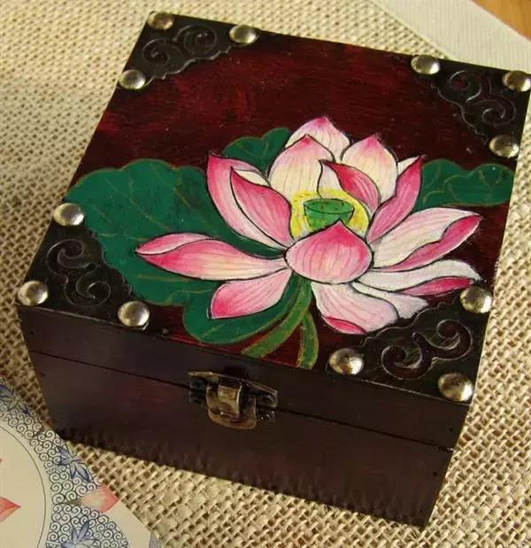 古人真的像电视剧里一样端庄吗,古代的化妆包