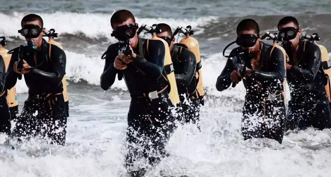 入伍前准备物品清单,大学毕业生入伍政审准备材料