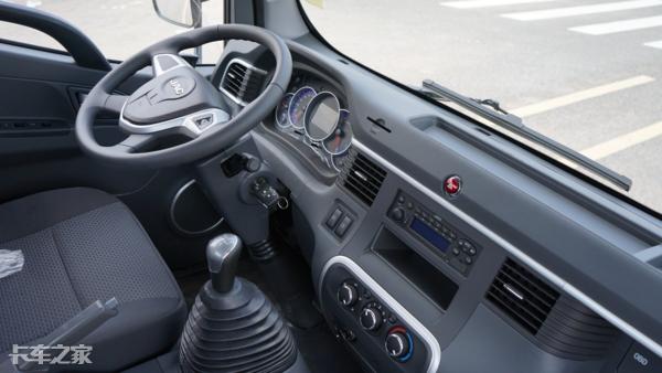 帅铃e轻卡能拉5吨吗,自重轻的重载轻卡