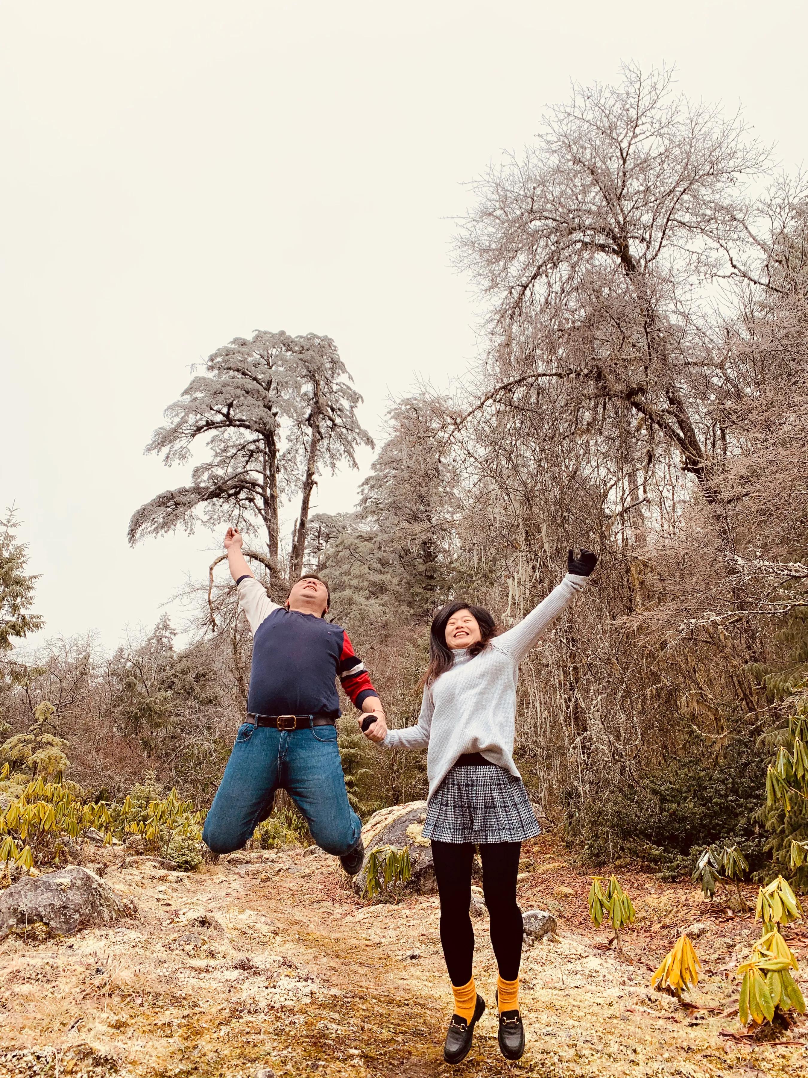 海螺沟燕子沟旅游攻略,海螺沟和燕子沟哪个更值得去