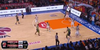 soma步在nba里算走步么,上下步和soma步是走步吗