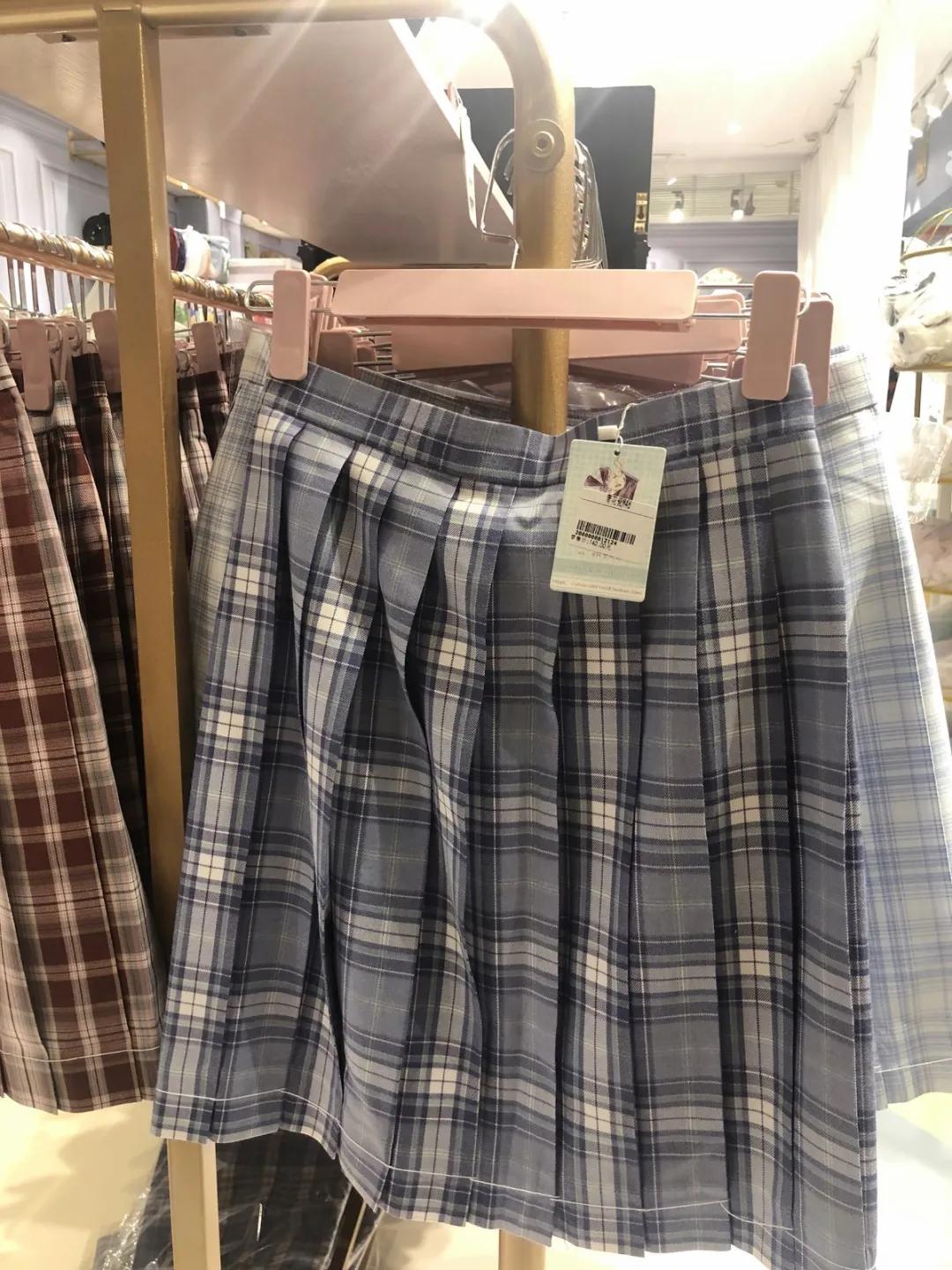 哪个城市有汉服和洛丽塔实体店,西安汉服实体店汉服体验