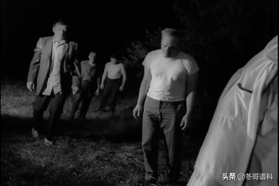 僵尸怎么袭击的,僵尸爆发怎么才能活下来