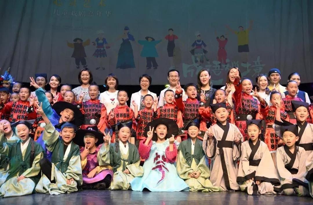 新凤祥集团支柱产业,新凤祥控股集团有限责任公司公告